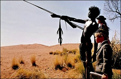 El joven guía aborigen