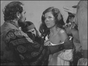 Maravillosa Samantha Eggar!