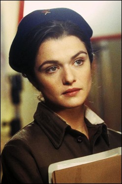 Rachel Weisz como Tania