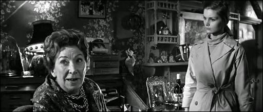 Martita Hunt, la bruja que tal vez sabe dónde está Bunny Lake