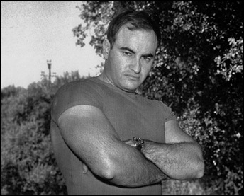 Paul Naschy, en una pose culturista