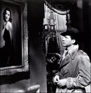 Dana Andrews escruta el rostro de Laura