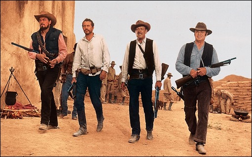 Los miembros del grupo salvaje se dirigen a consumar su destino