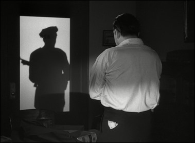 Estupendo plano del prólogo de Sin conciencia