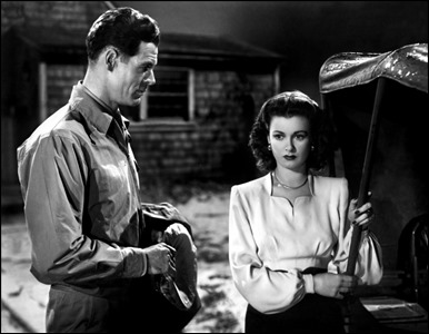 Robert Ryan y Joan Bennett, la fascinante pareja protagonista de Una mujer en la playa