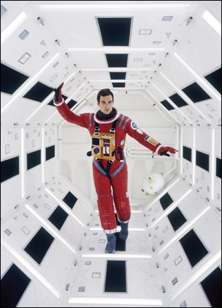 Hombre y maquina pugnan en 2001