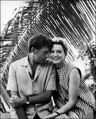 Richard Burton y Deborah Kerr en una foto del rodaje de La noche de la iguana