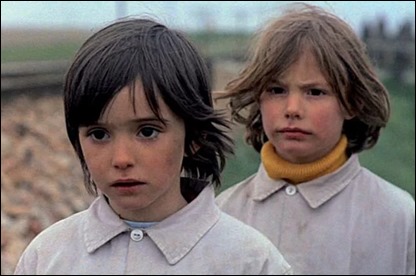 Ana Torrent e Isabel Tellería, magnificas ambas en El espiritu de la colmena