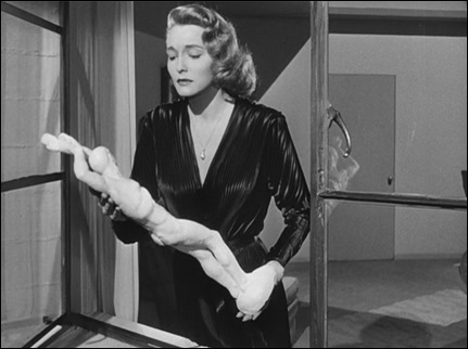 La presentacion de Patricia Neal en El manantial