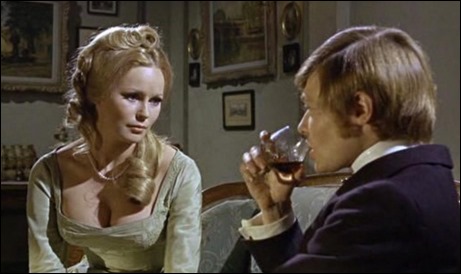 Veronica Carlson y Simon Ward, los amantes desdichados de El cerebro de Frankenstein