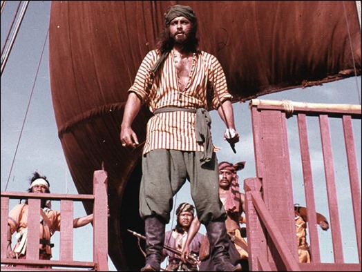 Sandokan cimitarra en mano