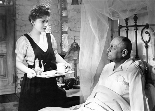 Anne Baxter y Erich von Stroheim en Cinco tumbas al Cairo
