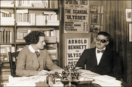 Joyce y su esposa Nora