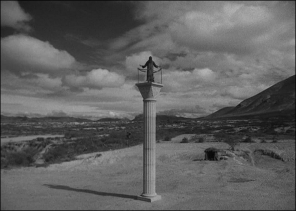 Simon en lo alto de su columna