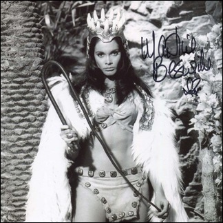 Martine Beswick, inolvidable reina del cine de género