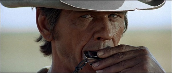 charles-bronson-el-fascinante-hombre-de-la-armonica